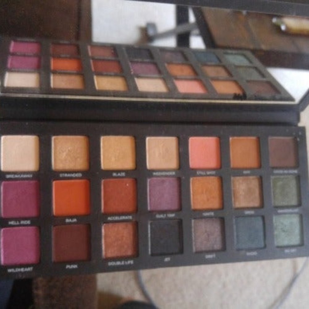 Urban Decay Born to Run Palette